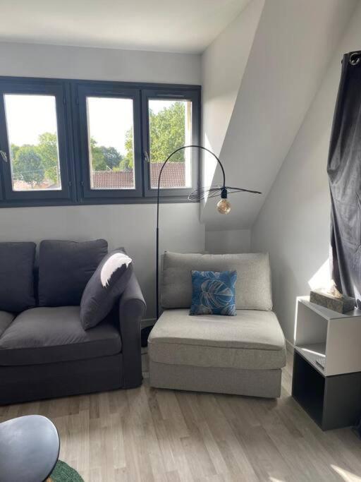 Magnifique Studio De Charme Evreux Bagian luar foto