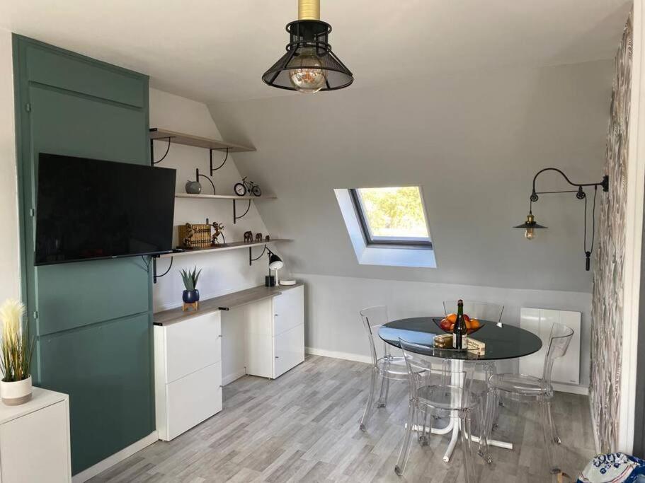 Magnifique Studio De Charme Evreux Bagian luar foto